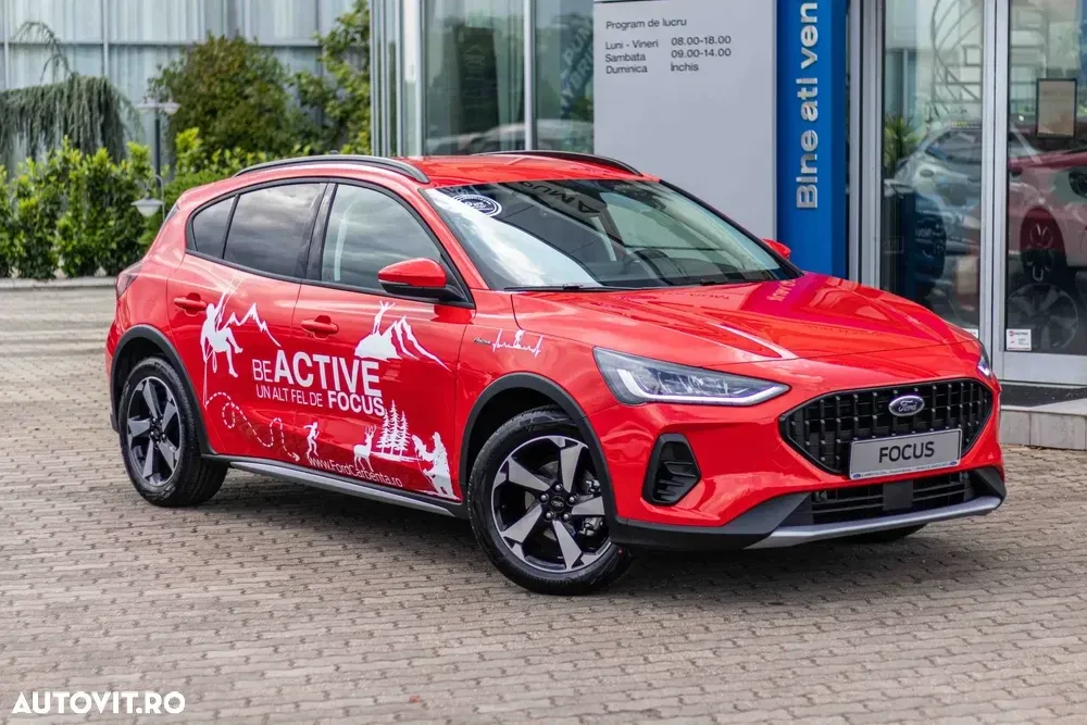 Ford Focus MK4 1.0 EcoBoost 6MT MHEV Active X — imagine 3