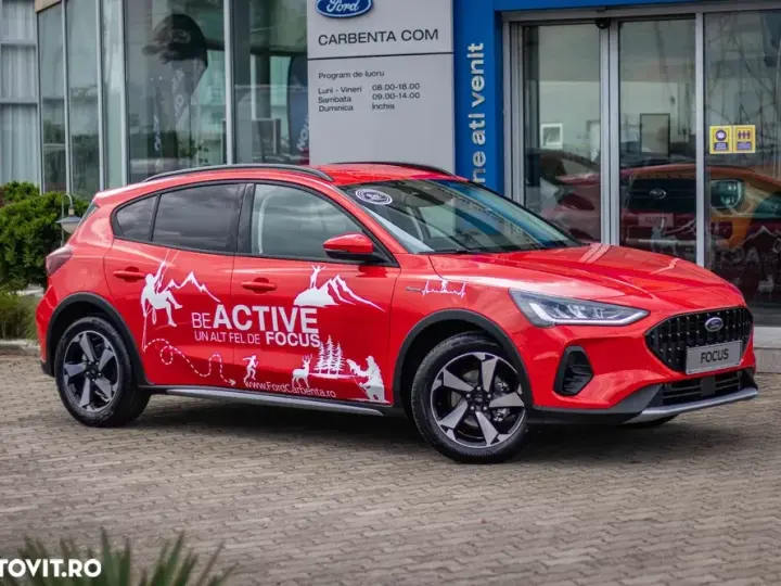 Ford Focus MK4 1.0 EcoBoost 6MT MHEV Active X