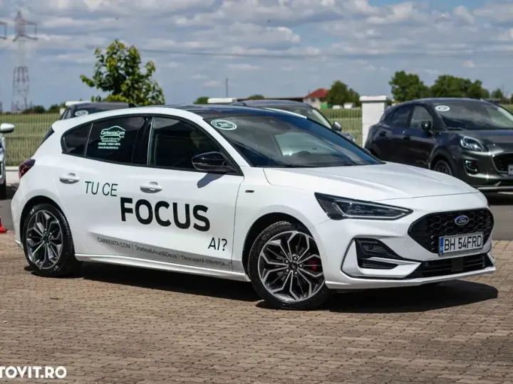Ford Focus MK4 1.0 EcoBoost MHEV ST-Line X