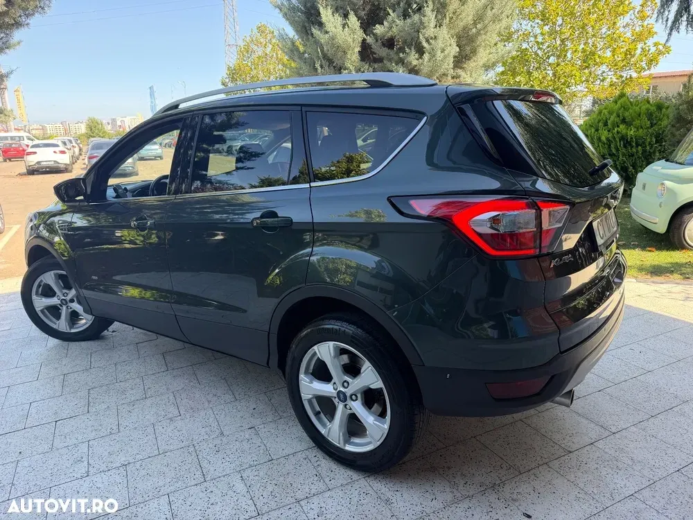 Ford Kuga II 2.0 TDCi 4x4 Aut. Titanium — imagine 4