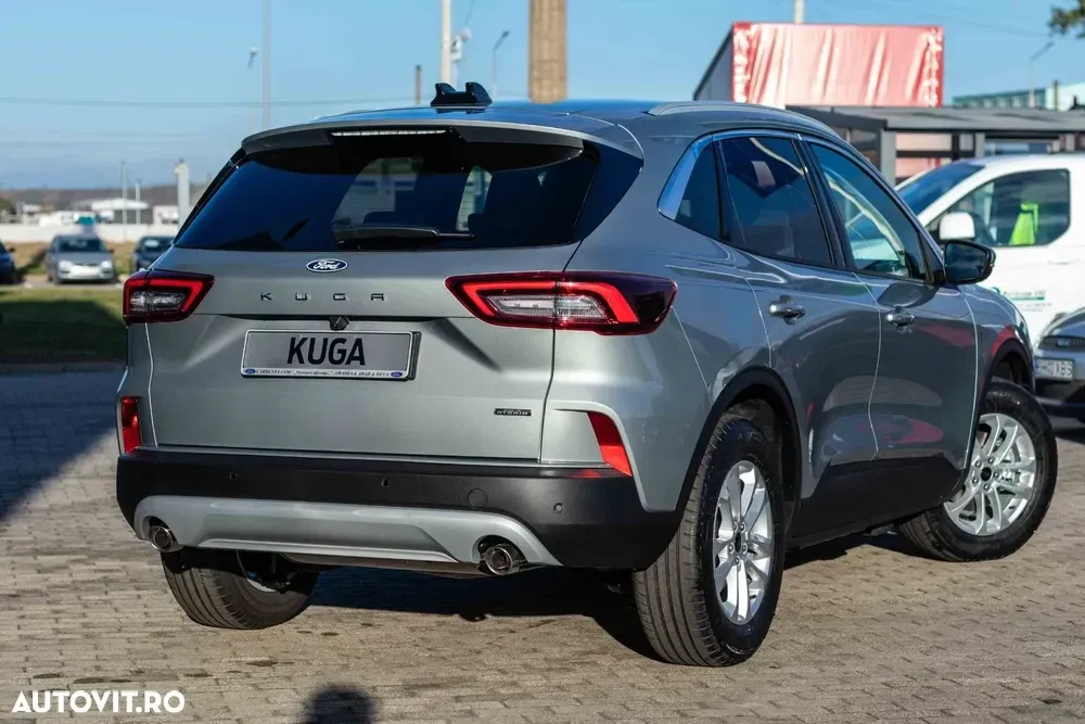 Ford Kuga III 2.5 Duratec FWD PHEV Titanium — imagine 5