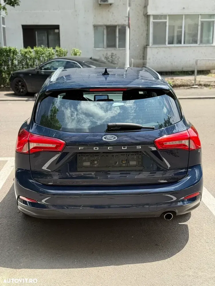 Ford Focus MK4 1.5 EcoBlue Start-Stopp-System TITANIUM — imagine 6