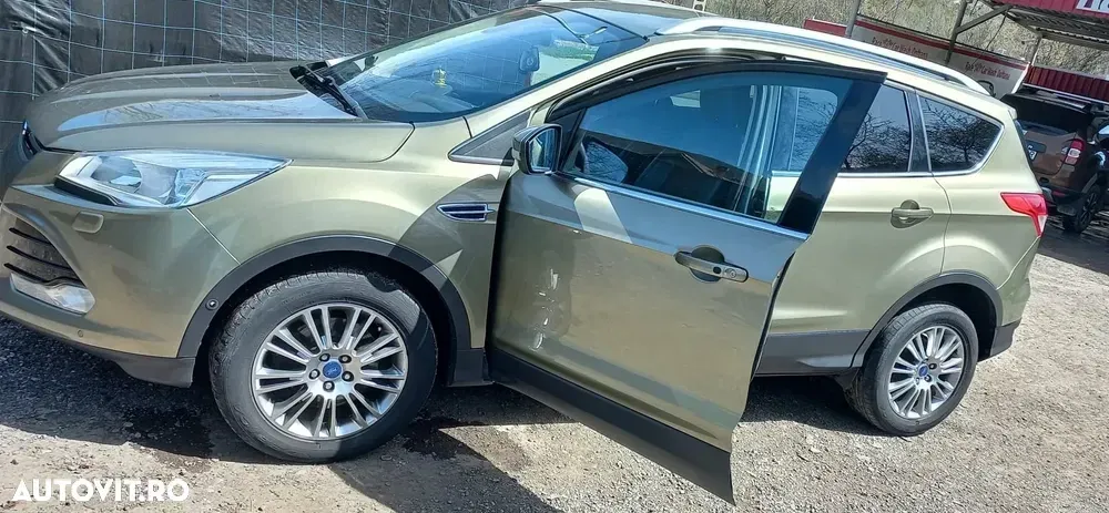 Ford Kuga II 2.0 TDCi Powershift 4WD Titanium — imagine 2