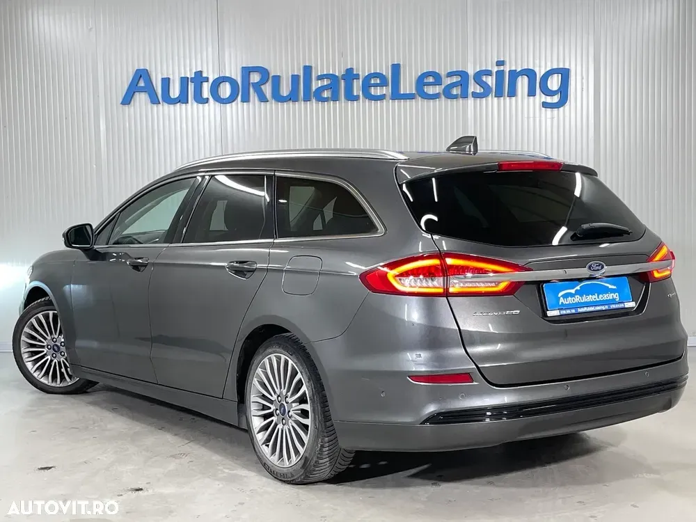 Ford Mondeo IV 2.0 HEV Titanium — imagine 4