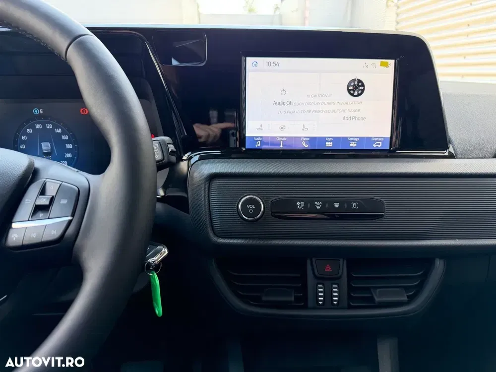 Ford Courier — imagine 4