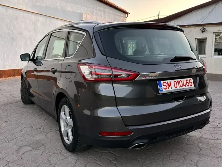 Ford S-Max II 2.0 TDCi Powershift AWD Titanium