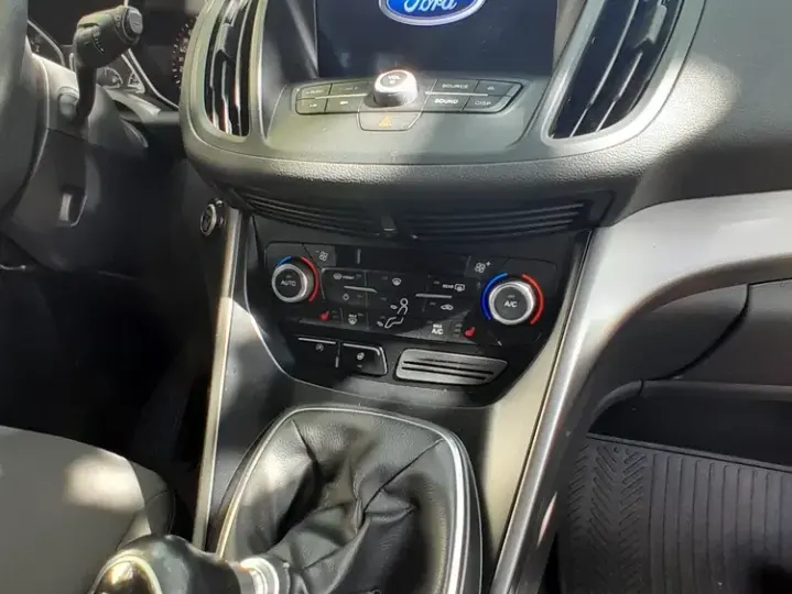 Ford Kuga II 2.0 TDCi 4x4 Business Edition