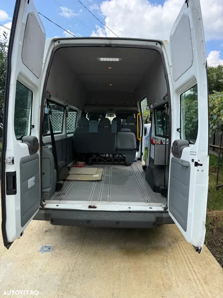 Ford Transit LWB Kombi Ambiente — imagine 6