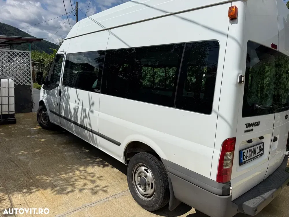 Ford Transit LWB Kombi Ambiente — imagine 4