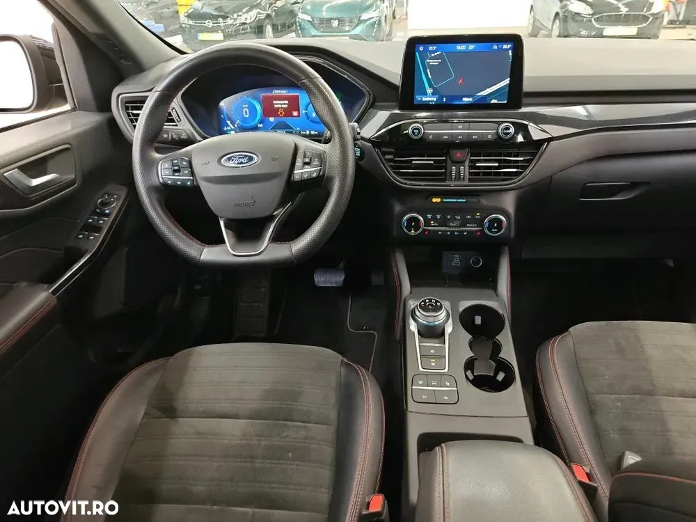 Ford Kuga III 2.5 Duratec PHEV ST Line X — imagine 3
