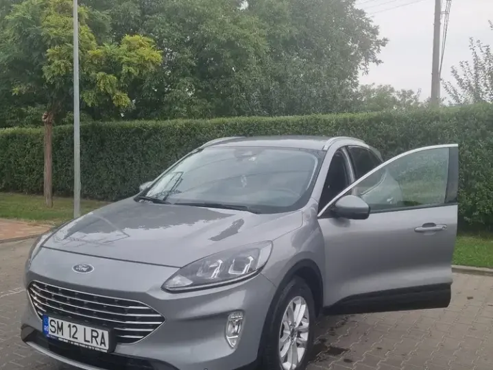 Ford Kuga III 1.5 EcoBlue Aut. TITANIUM