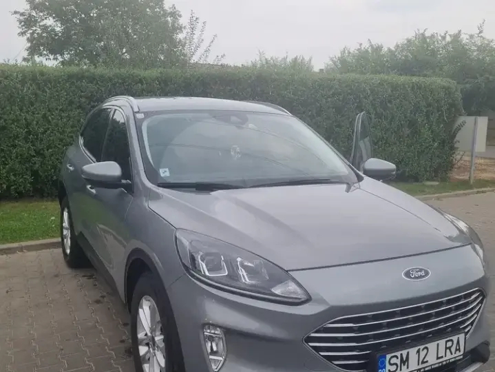 Ford Kuga III 1.5 EcoBlue Aut. TITANIUM