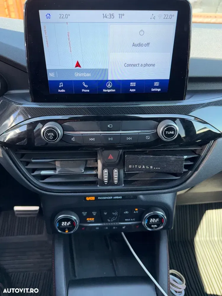 Ford Kuga III 2.0 EcoBlue A8 AWD ST Line X — imagine 3