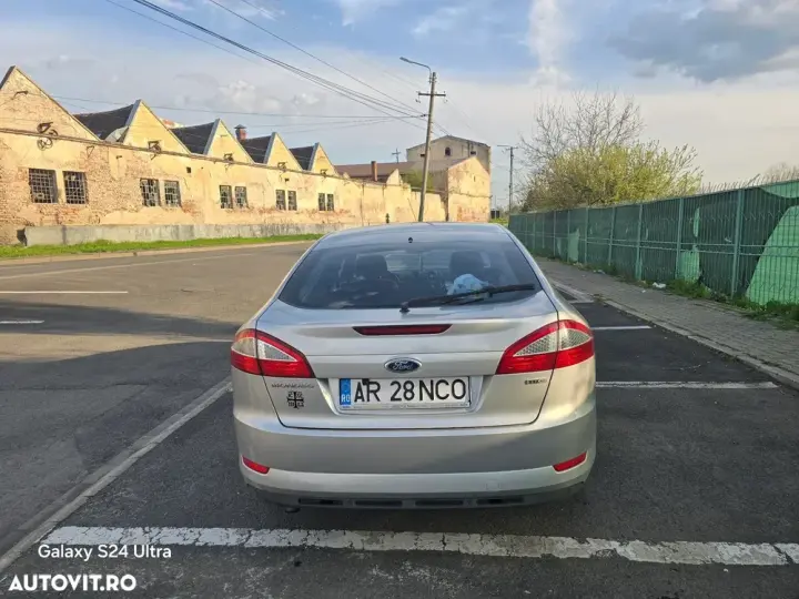 Ford Mondeo III 2.0 TDCI Titanium