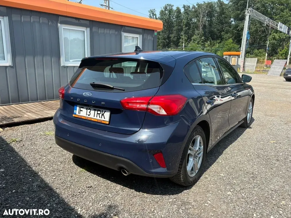 Ford Focus MK4 2.0 EcoBlue Active — imagine 3