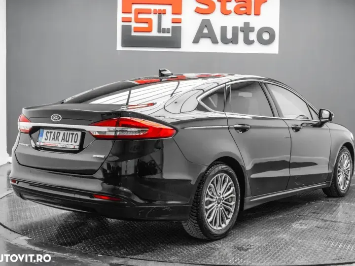 Ford Mondeo IV 2.0 HEV Titanium