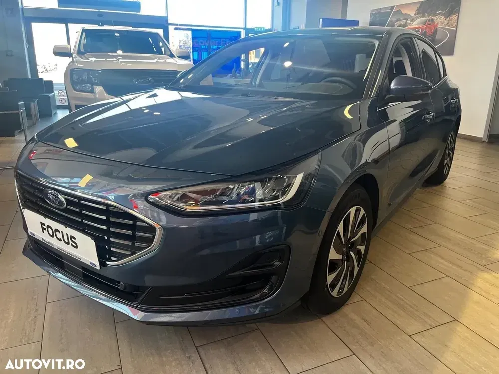 Ford Focus MK4 1.0 EcoBoost 7DCT MHEV Titanium X — imagine 4