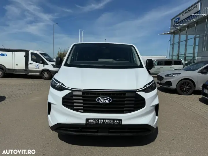 Ford Transit Custom 280L 2.0 EcoBlue 136 CP 6MT L2H1 FWD Trend