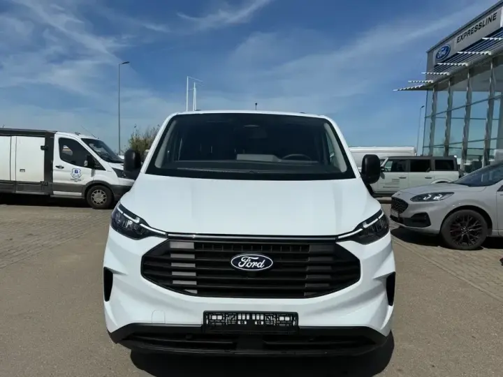 Ford Transit Custom 280L 2.0 EcoBlue 136 CP 6MT L2H1 FWD Trend