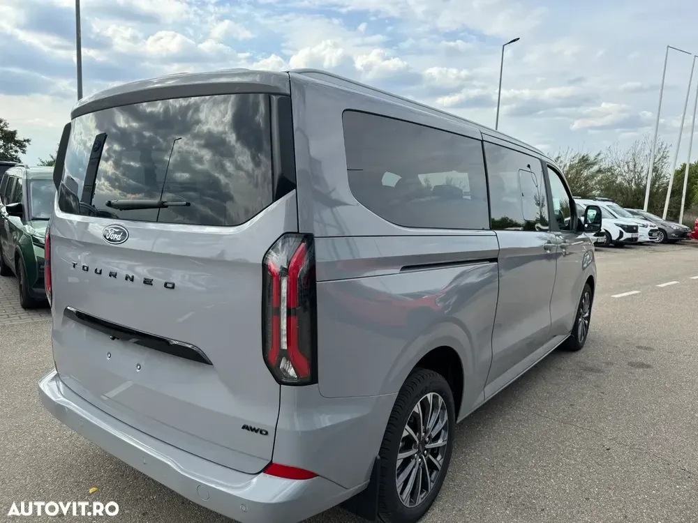Ford Tourneo Custom Bus 320L 2.0 EcoBlue 170 CP 8AT L2H1 AWD Titanium X — imagine 5