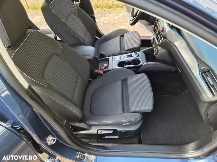 Ford Focus MK4 1.0 EcoBoost Titanium Business
