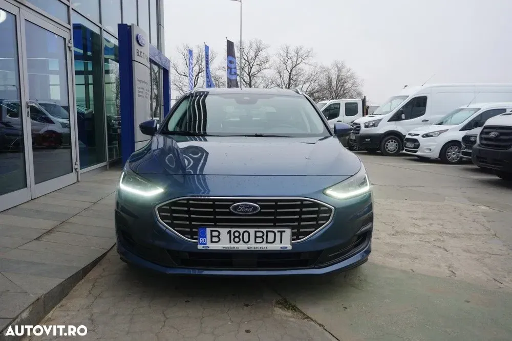 Ford Focus MK4 — imagine 2