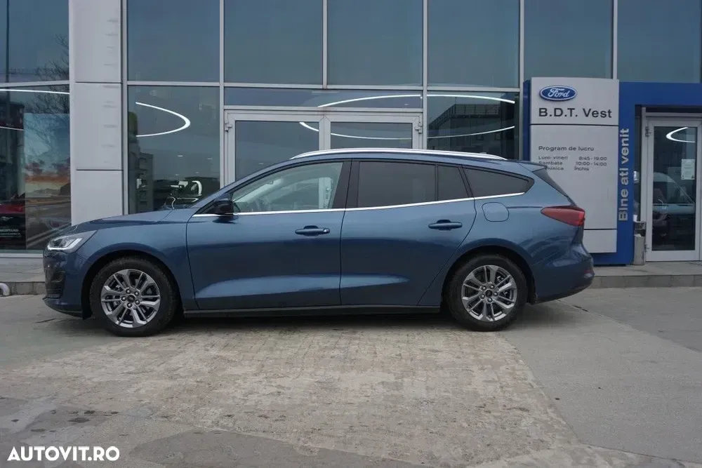 Ford Focus MK4 — imagine 3