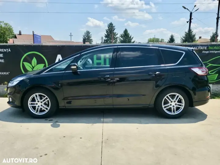 Ford S-Max 2.0 TDCi Powershift Titanium