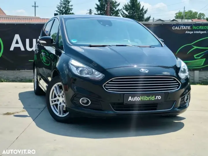 Ford S-Max 2.0 TDCi Powershift Titanium