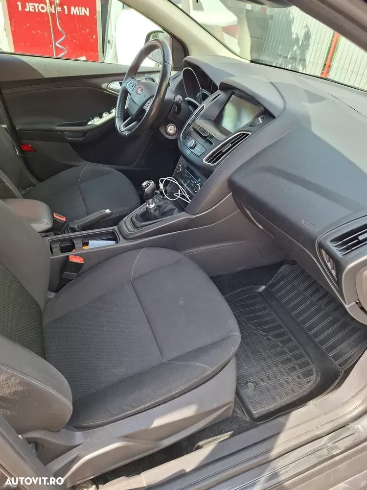 Ford Focus MK3 1.0 EcoBoost Start Stop Trend — imagine 3