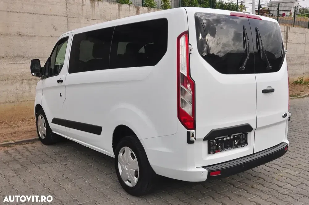 Ford Transit Custom — imagine 4