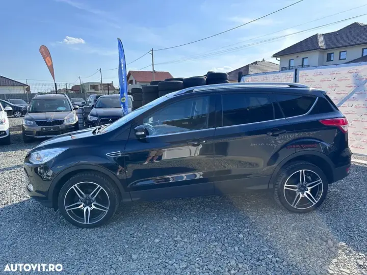 Ford Kuga 1.6 EcoBoost 2x4 Titanium