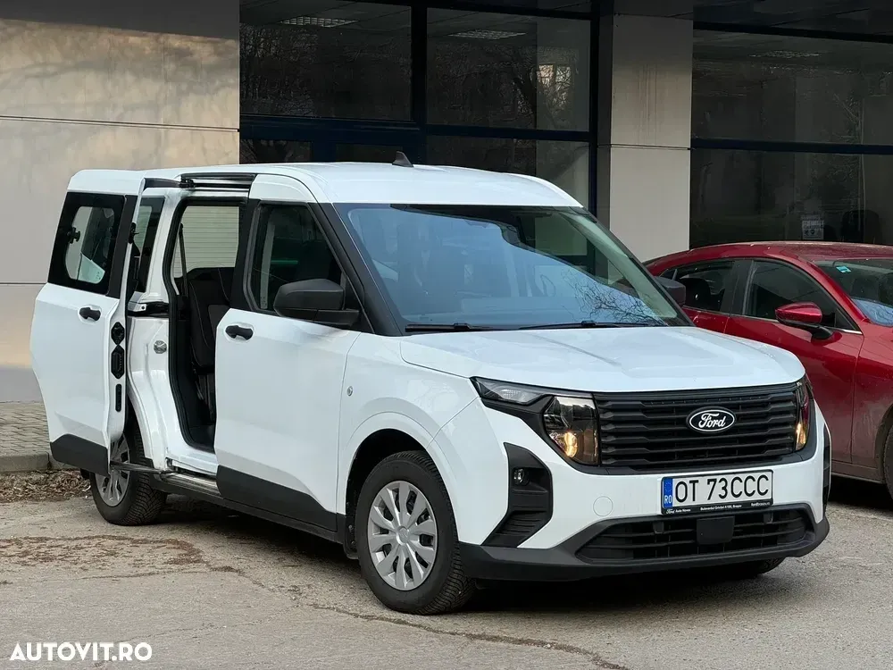 Ford Tourneo Courier 1.0 EcoBoost M6 Trend — imagine 5