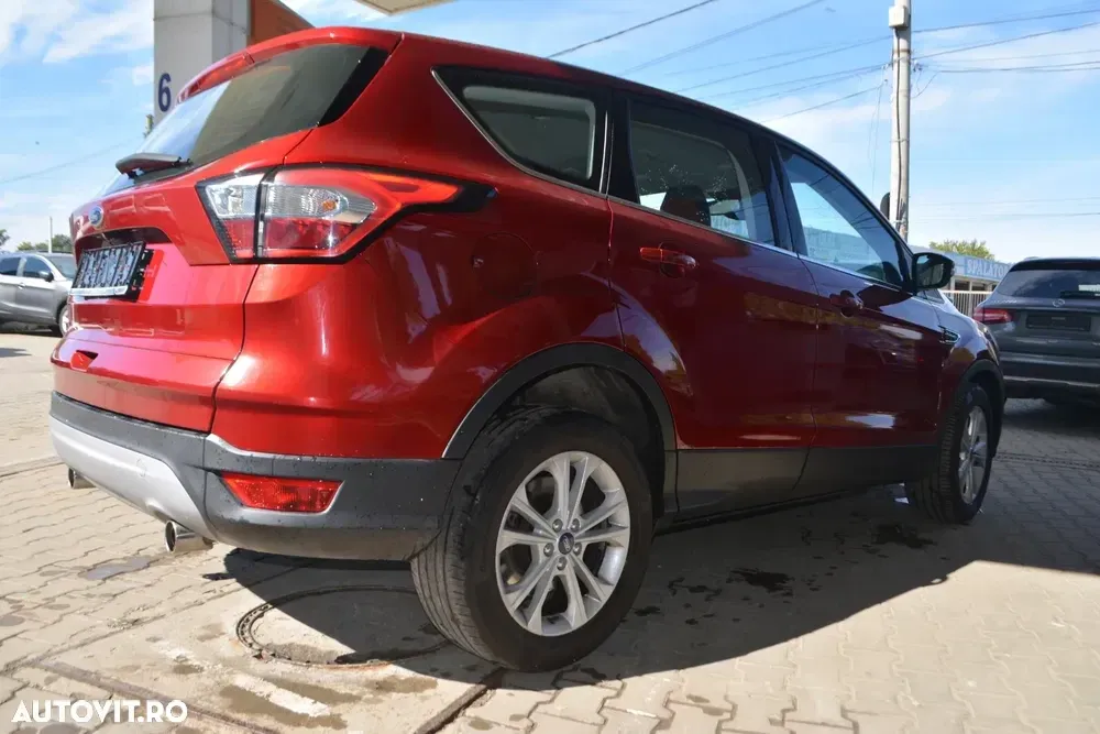 Ford Kuga II 2.0 TDCi 4WD ST-Line — imagine 6