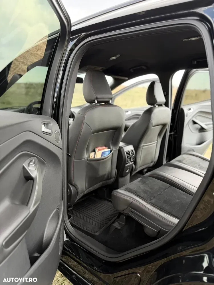 Ford Kuga 2.0 TDCi 4x4 Aut. ST-Line — imagine 4
