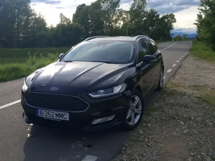 Ford Mondeo IV 2.0 TDCi Bi-Turbo PowerShift-Aut. Vignale