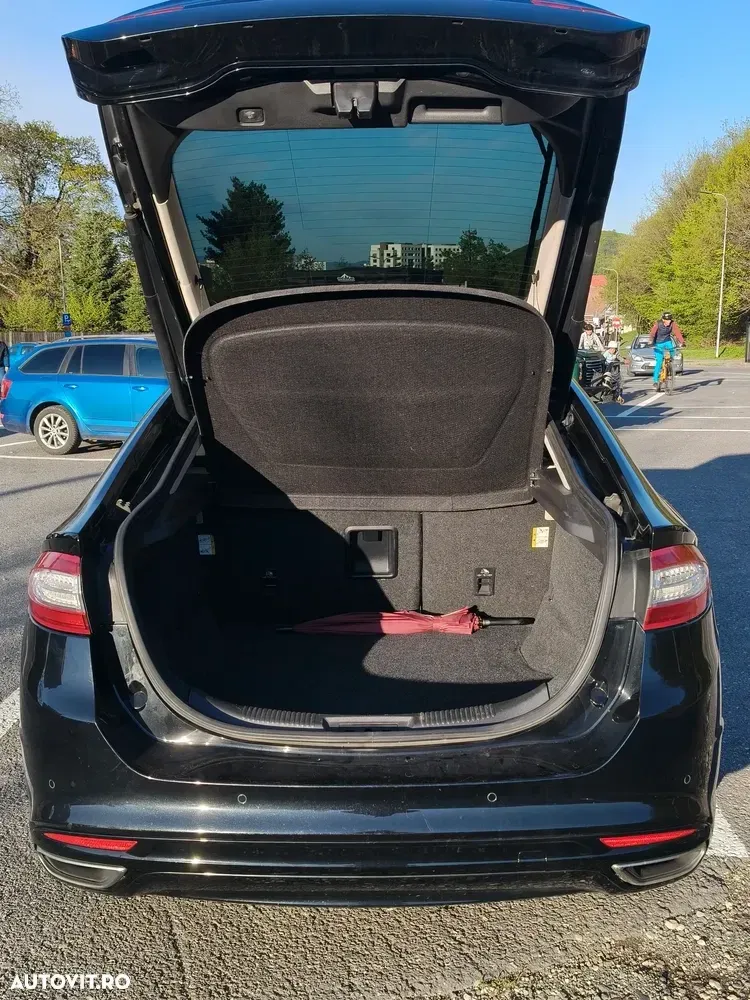Ford Mondeo IV 2.0 TDCI PowerShift Titanium — imagine 5