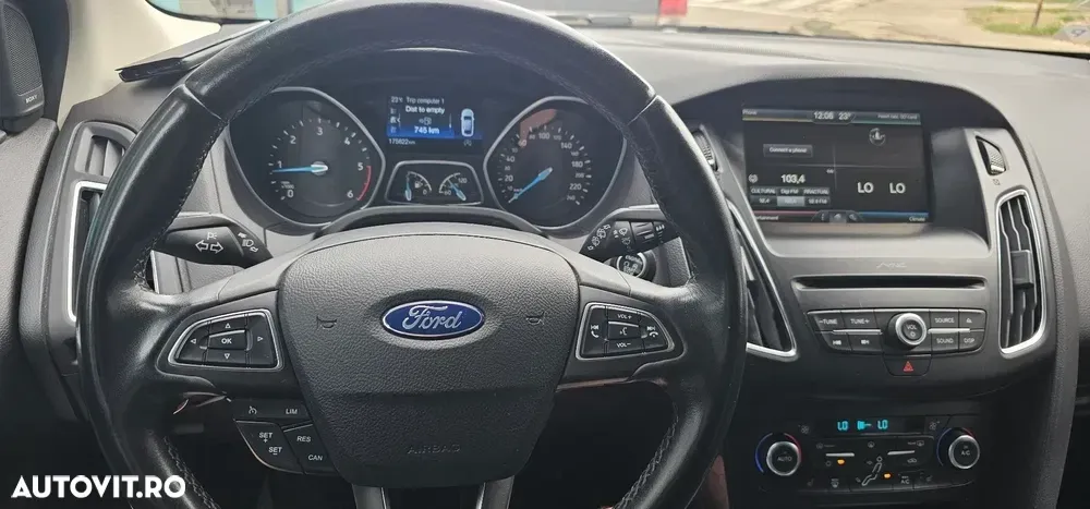 Ford Focus 2.0 TDCi Titanium — imagine 3