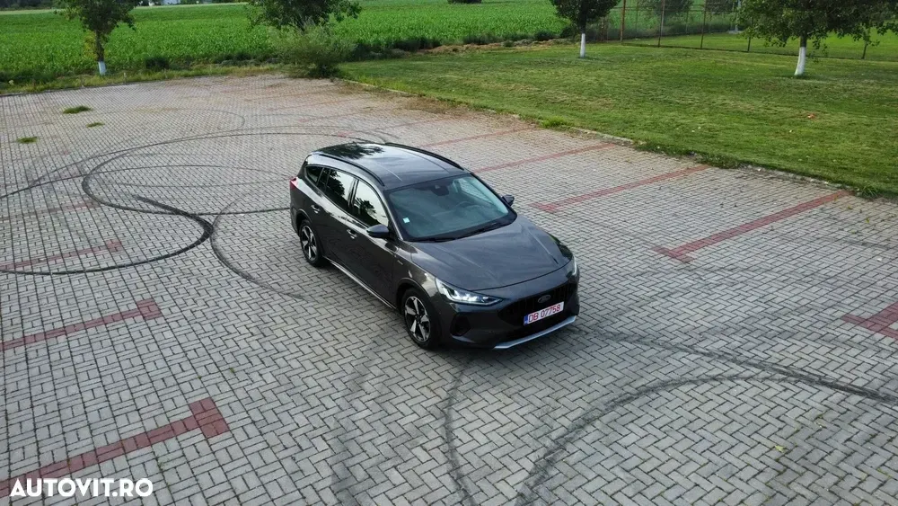Ford Focus MK4 1.5 EcoBlue Active — imagine 6