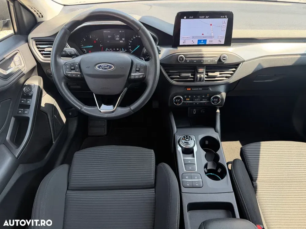 Ford Focus MK4 1.5 EcoBlue Connected — imagine 6