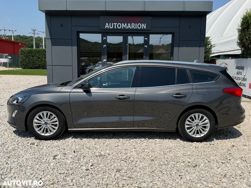 Ford Focus MK4 1.5 EcoBlue Connected — imagine 2