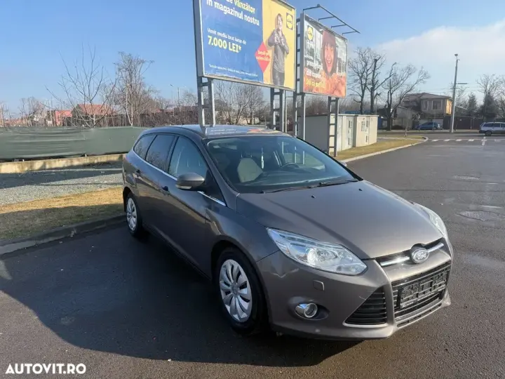 Ford Focus MK3 2.0 TDCI DPF Powershift Titanium