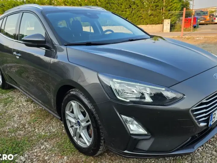 Ford Focus MK4 1.5 EcoBlue Start-Stopp-System Aut. COOL&CONNECT DESIGN
