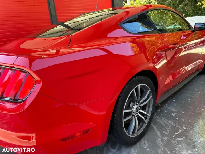 Ford Mustang VI