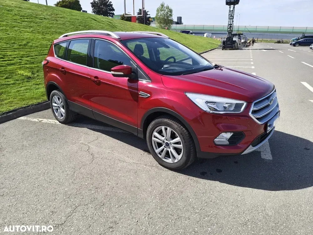 Ford Kuga — imagine 2