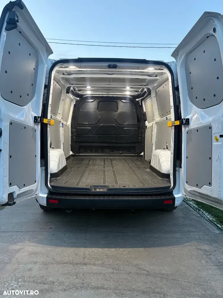Ford Transit Custom DCIV 320 2.0 EcoBlue 130 CP L1H1 Active — imagine 6