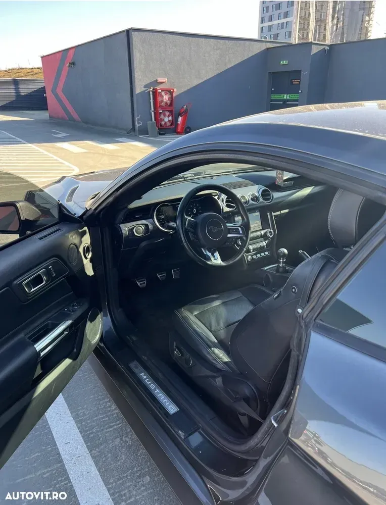 Ford Mustang VI — imagine 6