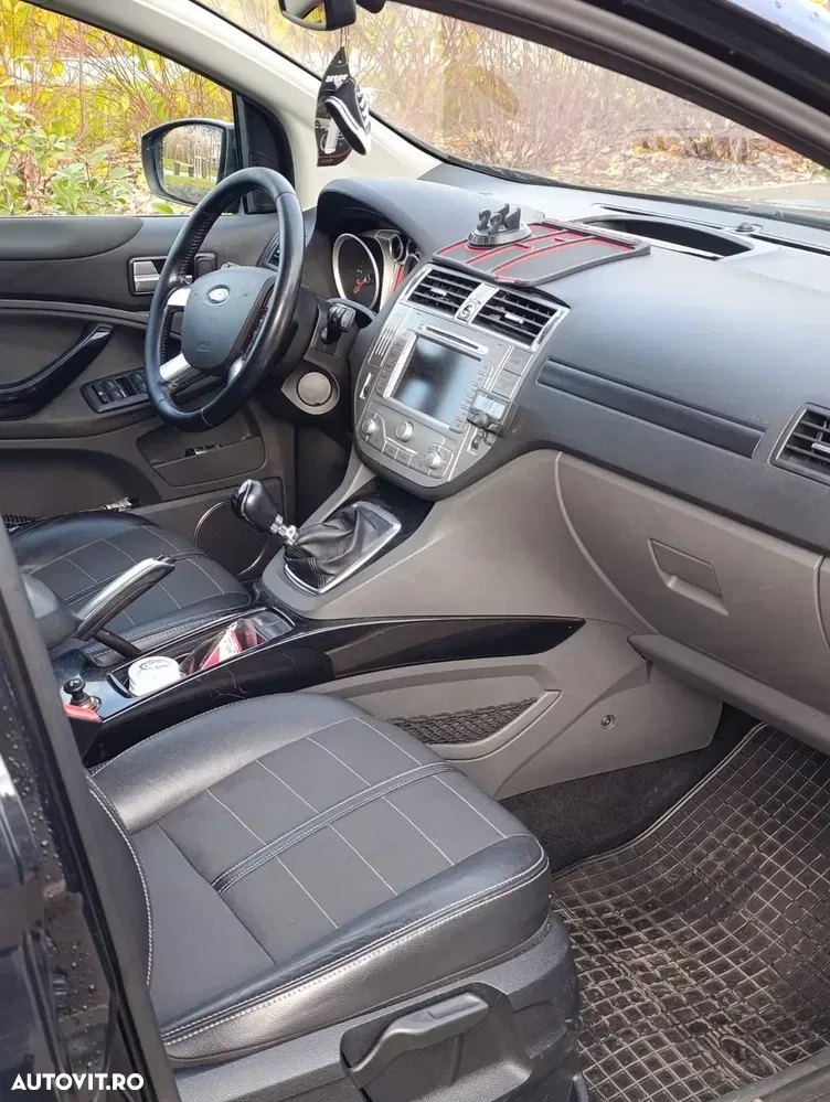 Ford Kuga I 2.0 TDCi 4WD Titanium — imagine 5