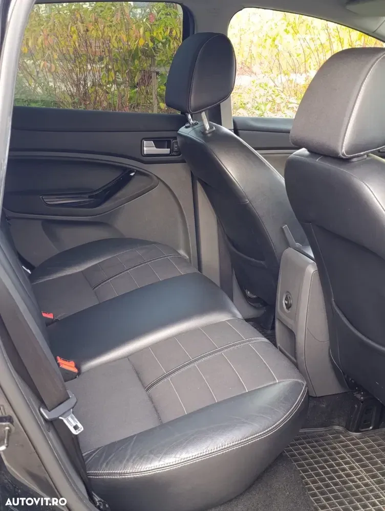 Ford Kuga I 2.0 TDCi 4WD Titanium — imagine 6