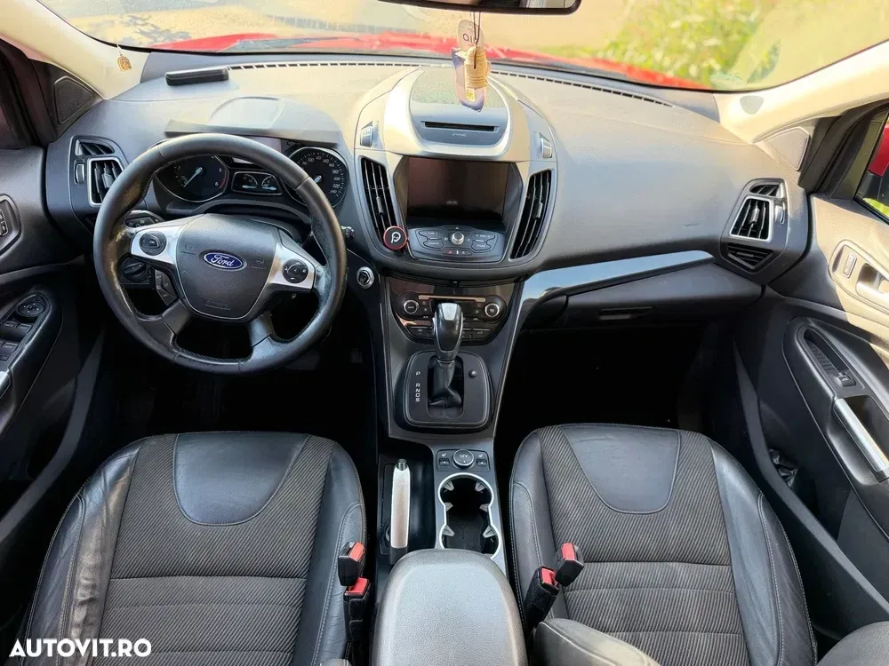 Ford Kuga II 2.0 TDCi Powershift 4WD Titanium — imagine 2